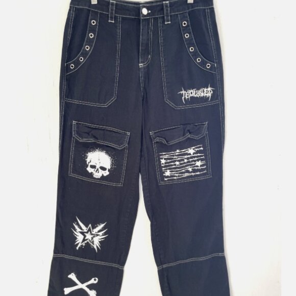 HOT TOPIC Black Graphic Wide Leg Cargo Pants High Rise Goth Grunge Size Jr 7 - Picture 2 of 5